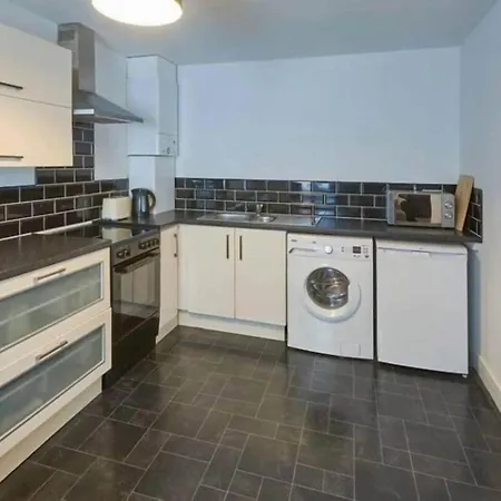 Apartment 1-bedroom Serviced In Skinningrove 10 *